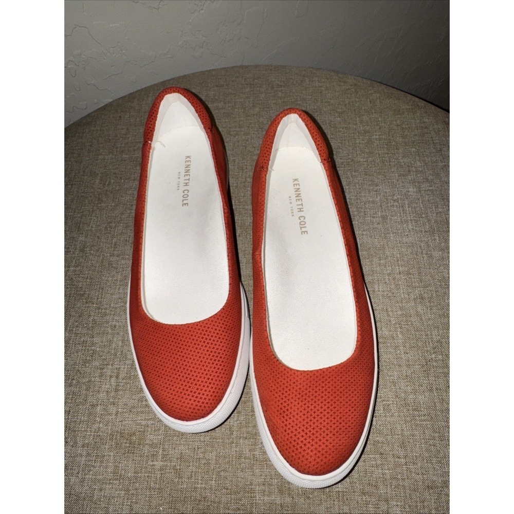 Kenneth Cole Sneaker Flats Slip On Shoes-Women's Size 8.5M Coral-Orange